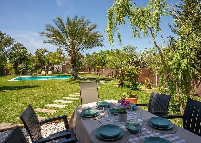 Casa Pinares De Roche * Cádiz