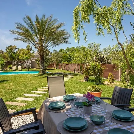 Casa Escondida * كاديز